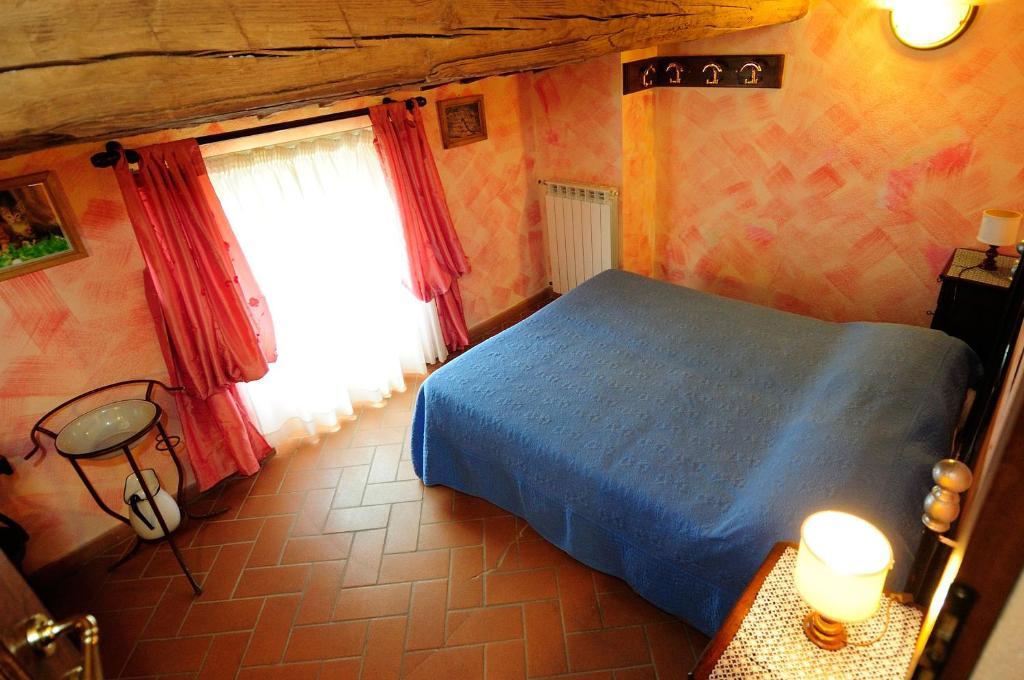 Agriturismo I Monti Semproniano Cameră foto
